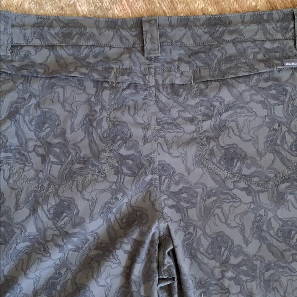 Eddie Bauer LIGHTWEIGHT SHORTS FOR OUTDOOR WEAR! - Picture 7 of 8